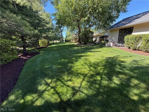 33009 Woodhaven Circle North Ridgeville OH 44039