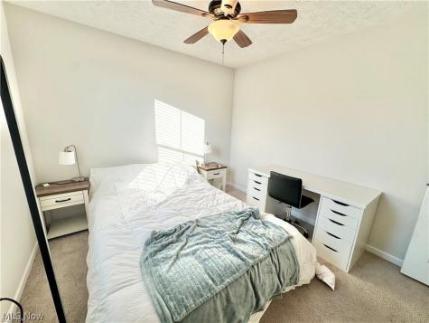 117 Fall Lake Lane Amherst OH 44001