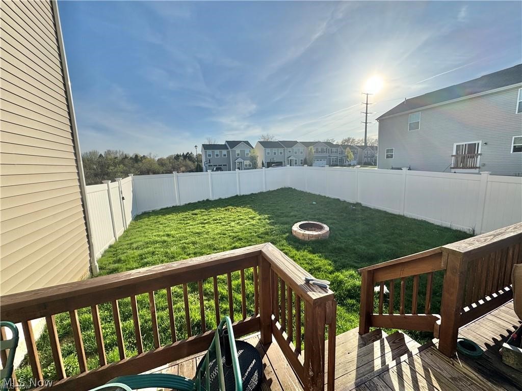 117 Fall Lake Lane Amherst OH 44001
