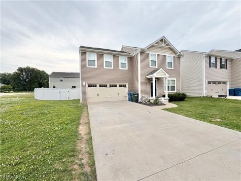 117 Fall Lake Lane Amherst OH 44001