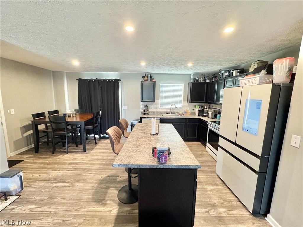 117 Fall Lake Lane Amherst OH 44001