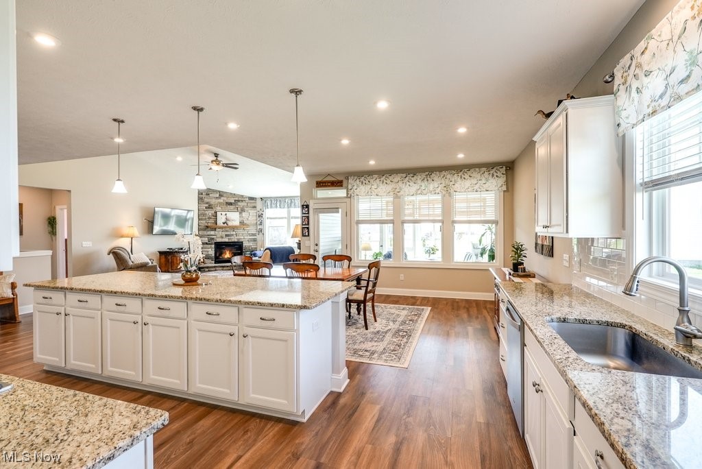 664 William Court Aurora OH 44202