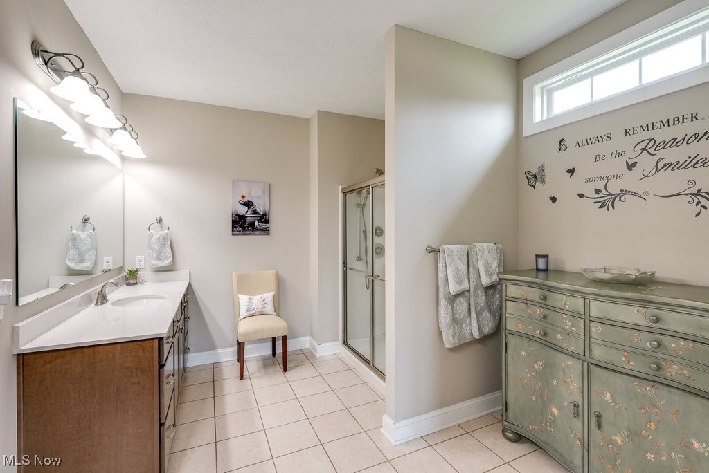 664 William Court Aurora OH 44202