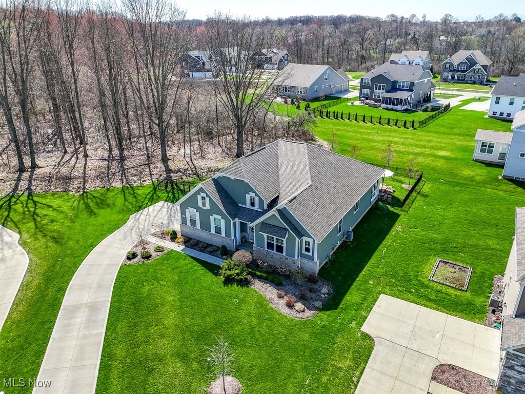 664 William Court Aurora OH 44202