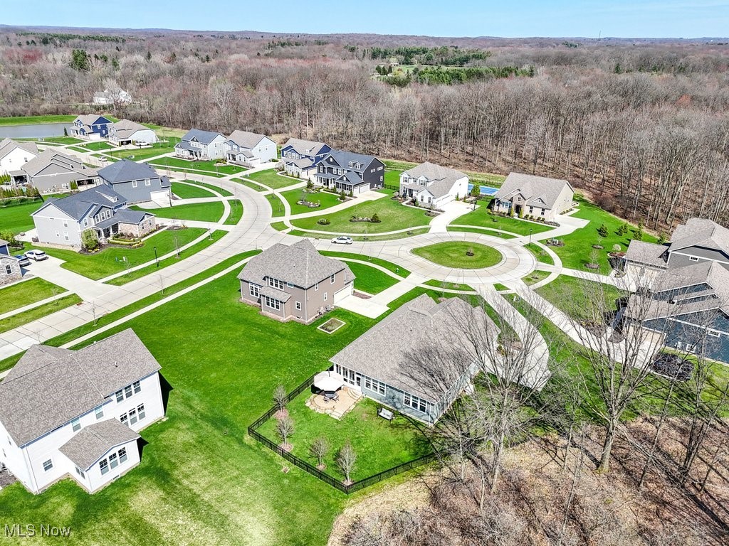 664 William Court Aurora OH 44202