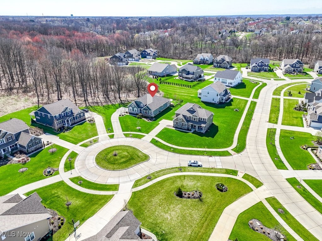 664 William Court Aurora OH 44202