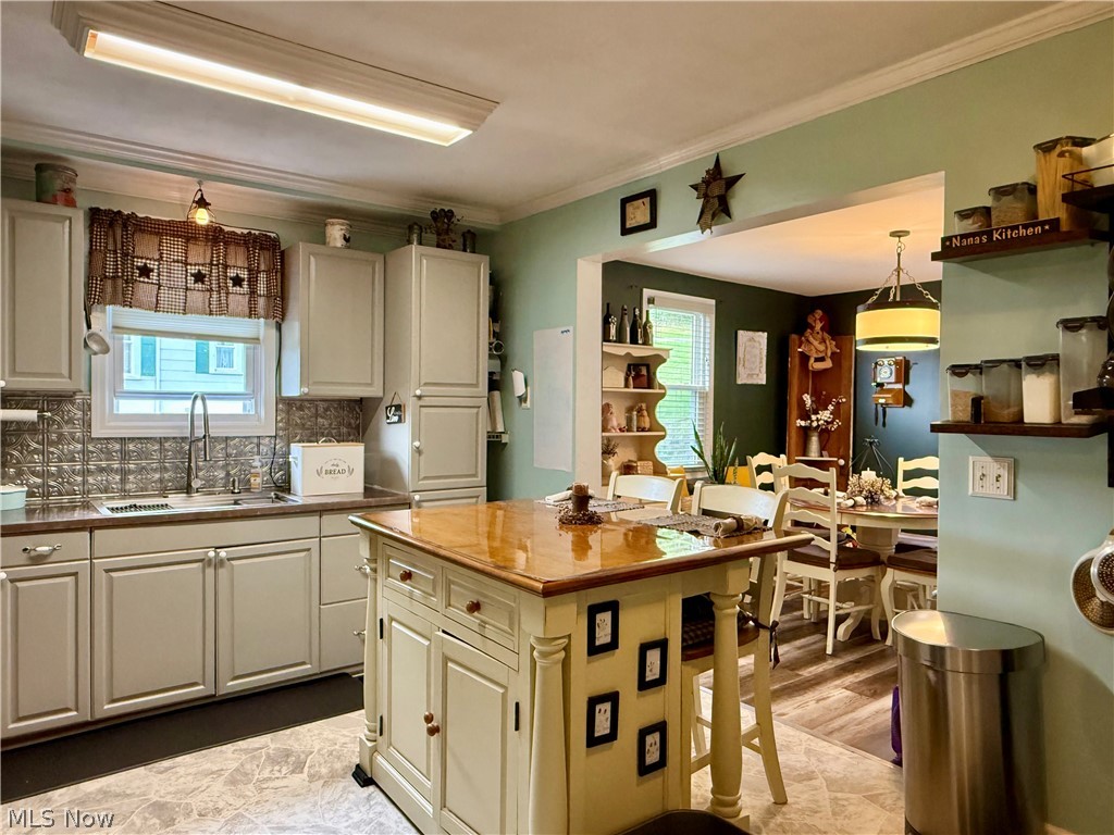 1207 N 9th Street Martins Ferry OH 43935