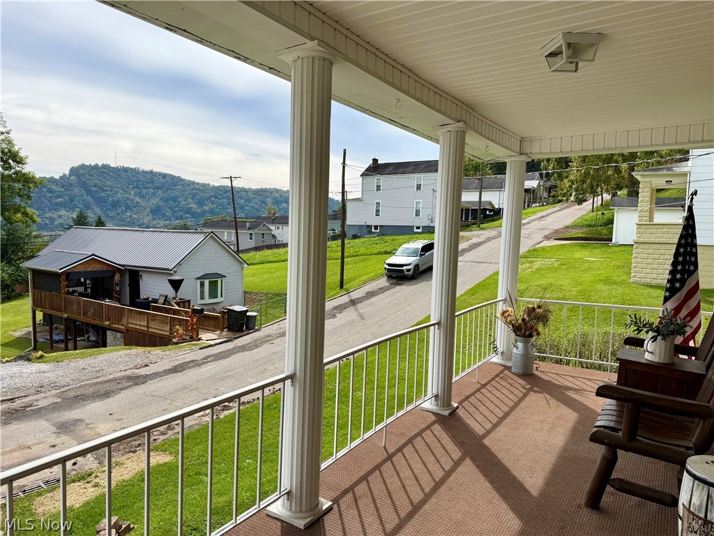 1207 N 9th Street Martins Ferry OH 43935