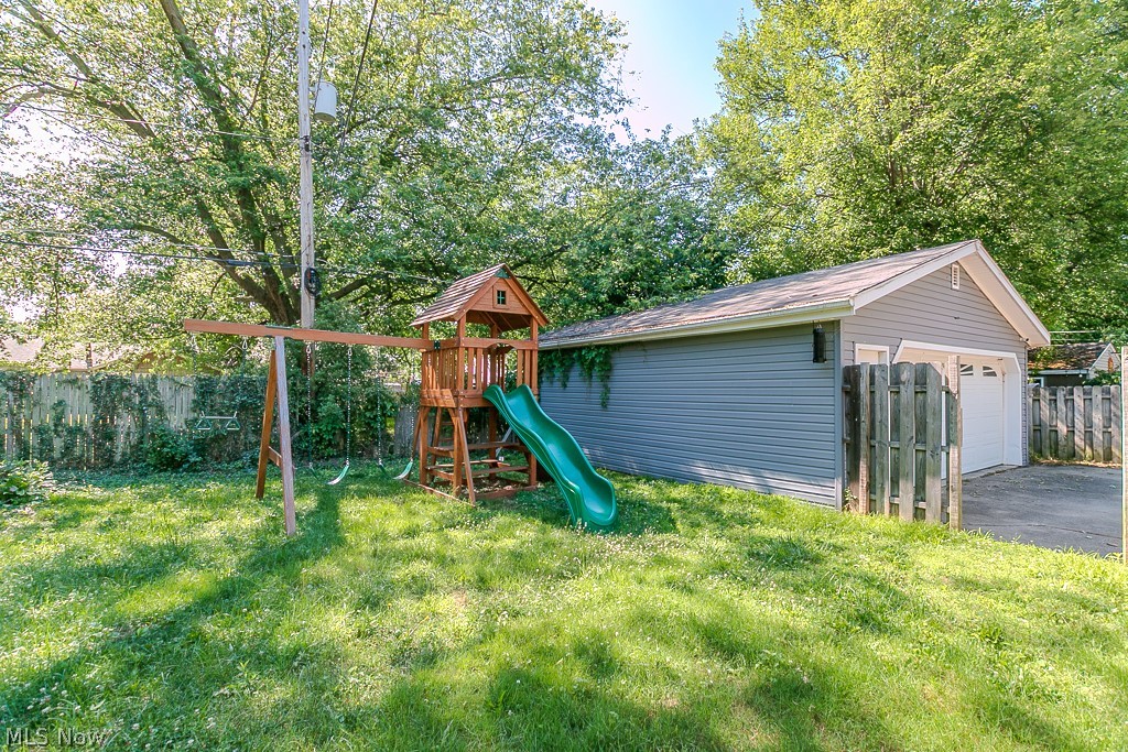 1754 Benjamin Road Madison OH 44057