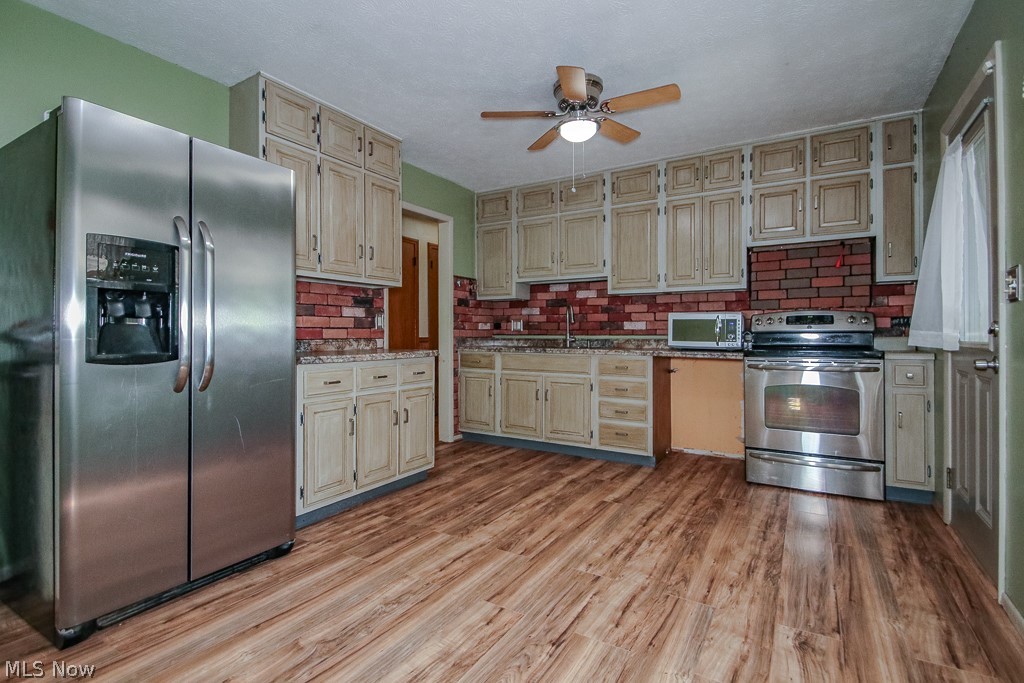 1754 Benjamin Road Madison OH 44057