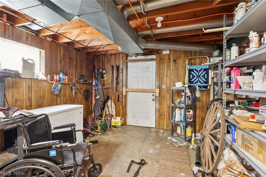 3561 Lower Elkton Road Leetonia OH 44431
