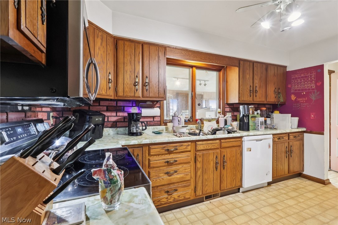 3561 Lower Elkton Road Leetonia OH 44431