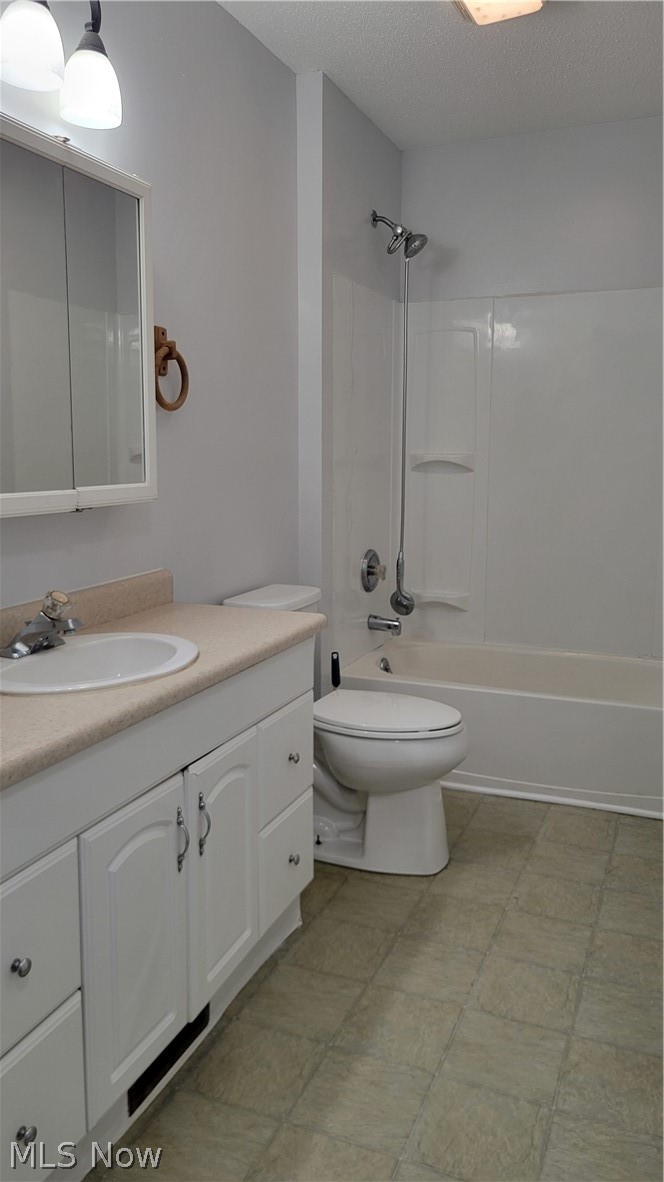105 Woodcrest Lane Marietta OH 45750
