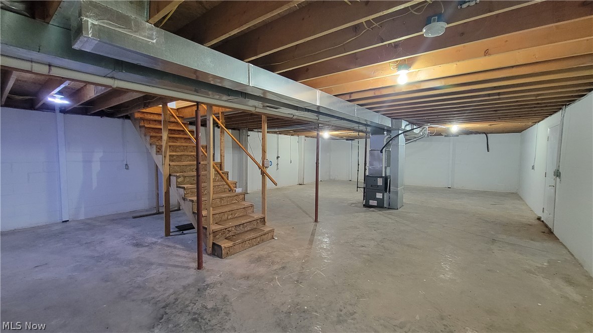 105 Woodcrest Lane Marietta OH 45750