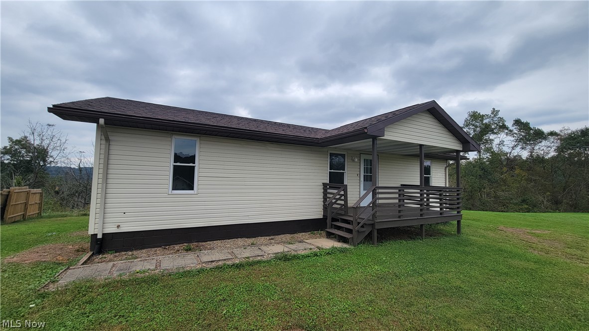 105 Woodcrest Lane Marietta OH 45750