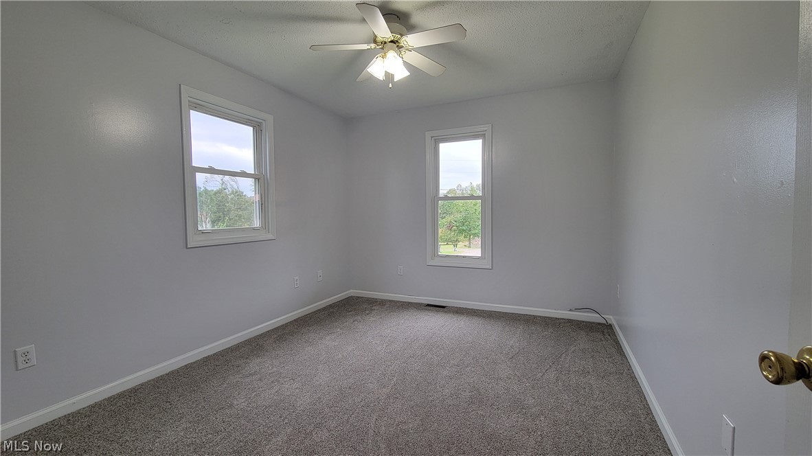 105 Woodcrest Lane Marietta OH 45750