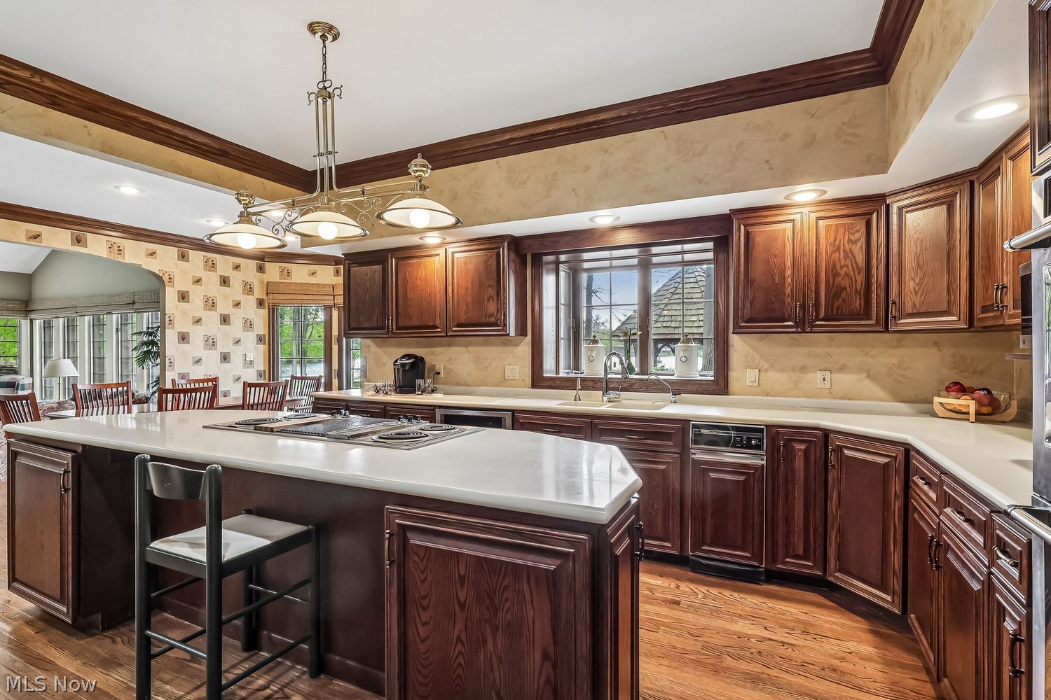 3832 North Shore Drive Akron OH 44333
