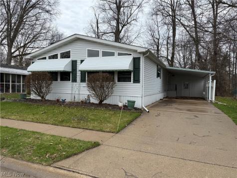 73 Periwinkle Drive Olmsted Twp OH 44138