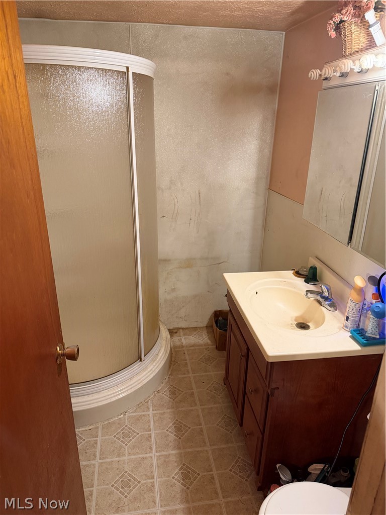 6029 Clay Street Madison OH 44057