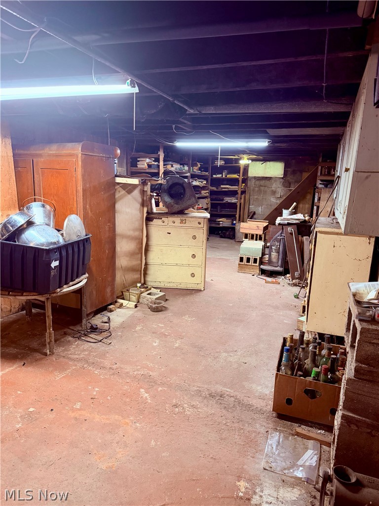 6029 Clay Street Madison OH 44057