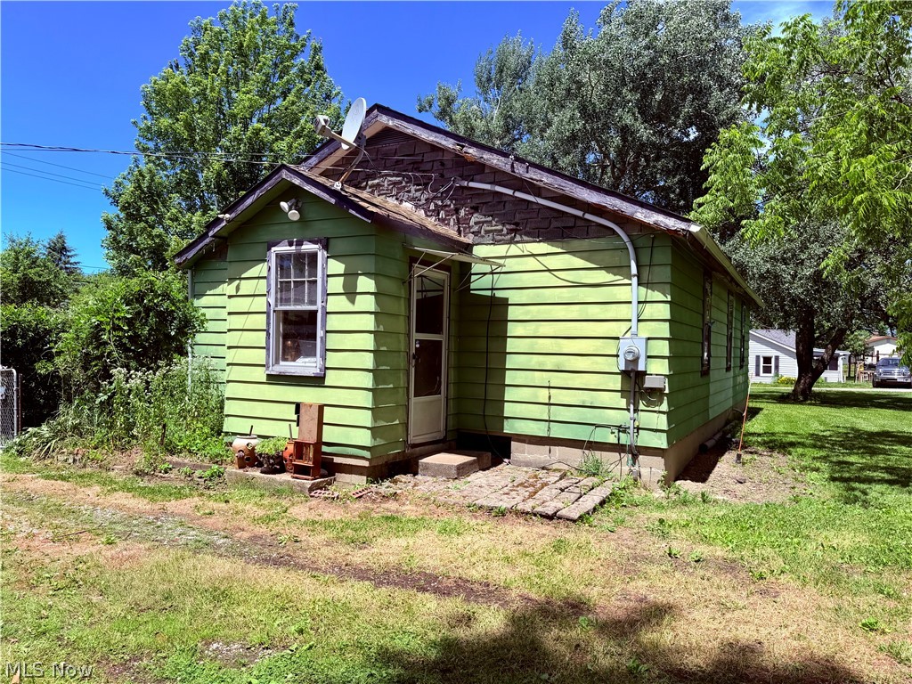 6029 Clay Street Madison OH 44057
