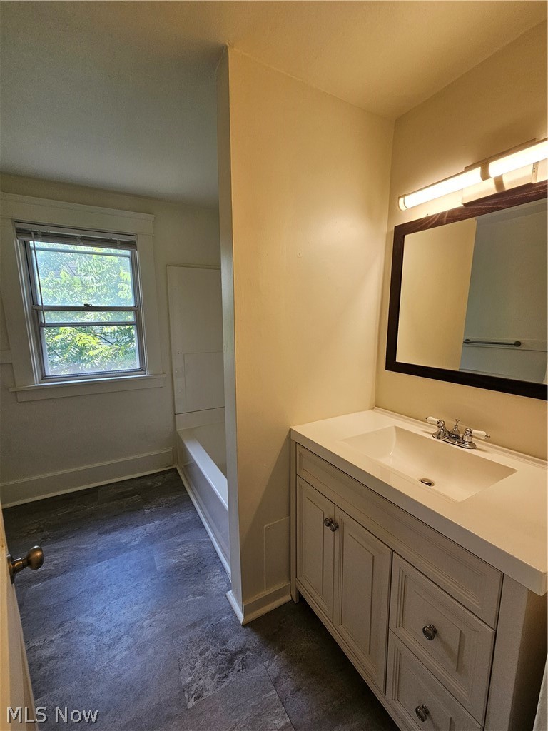 905 Belvedere Avenue SE Warren OH 44484