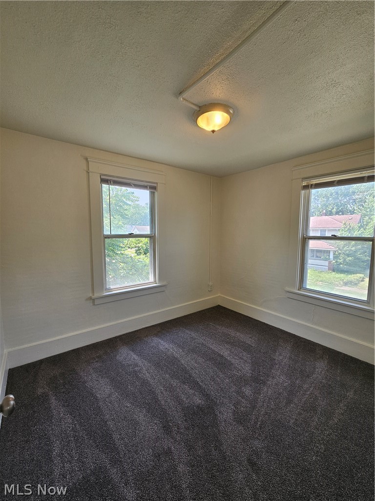 905 Belvedere Avenue SE Warren OH 44484