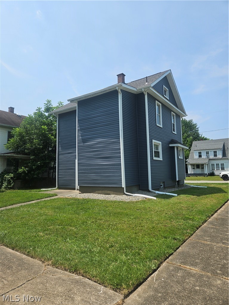905 Belvedere Avenue SE Warren OH 44484