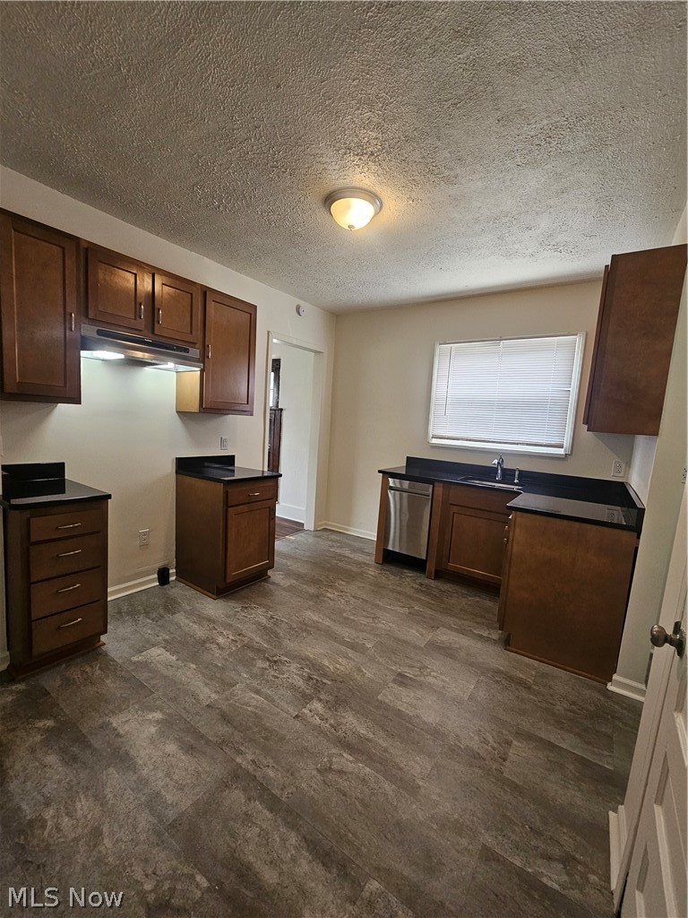 905 Belvedere Avenue SE Warren OH 44484