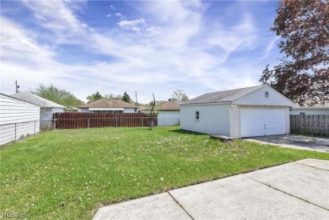 6469 Anita Drive Parma Heights OH 44130