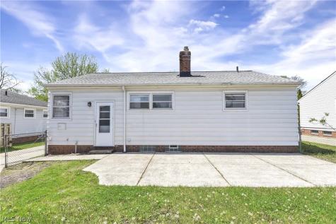 6469 Anita Drive Parma Heights OH 44130