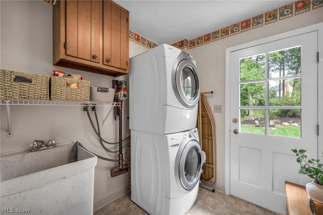 2655 Olentangy Drive Akron OH 44333