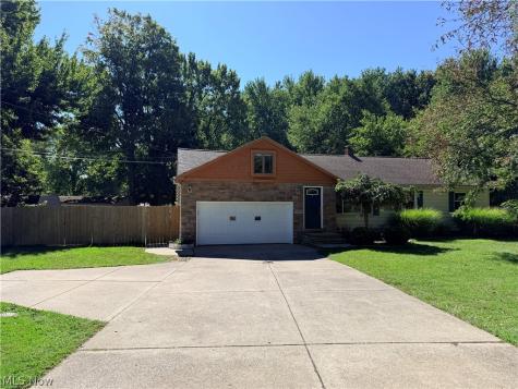 7996 Plains Road Mentor OH 44060