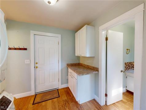 7996 Plains Road Mentor OH 44060