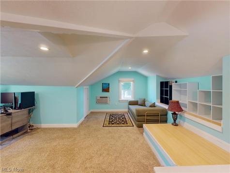 7996 Plains Road Mentor OH 44060