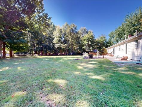 7996 Plains Road Mentor OH 44060