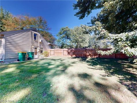7996 Plains Road Mentor OH 44060