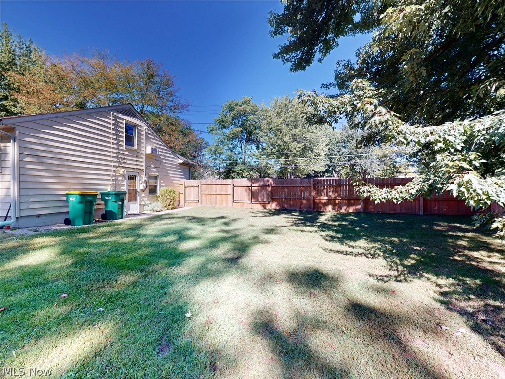 7996 Plains Road Mentor OH 44060