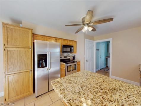 7996 Plains Road Mentor OH 44060