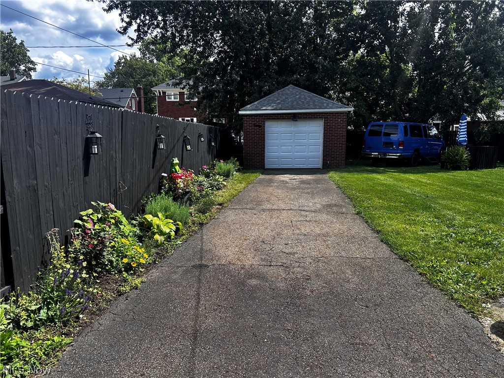 3931 Rush Boulevard Youngstown OH 44451