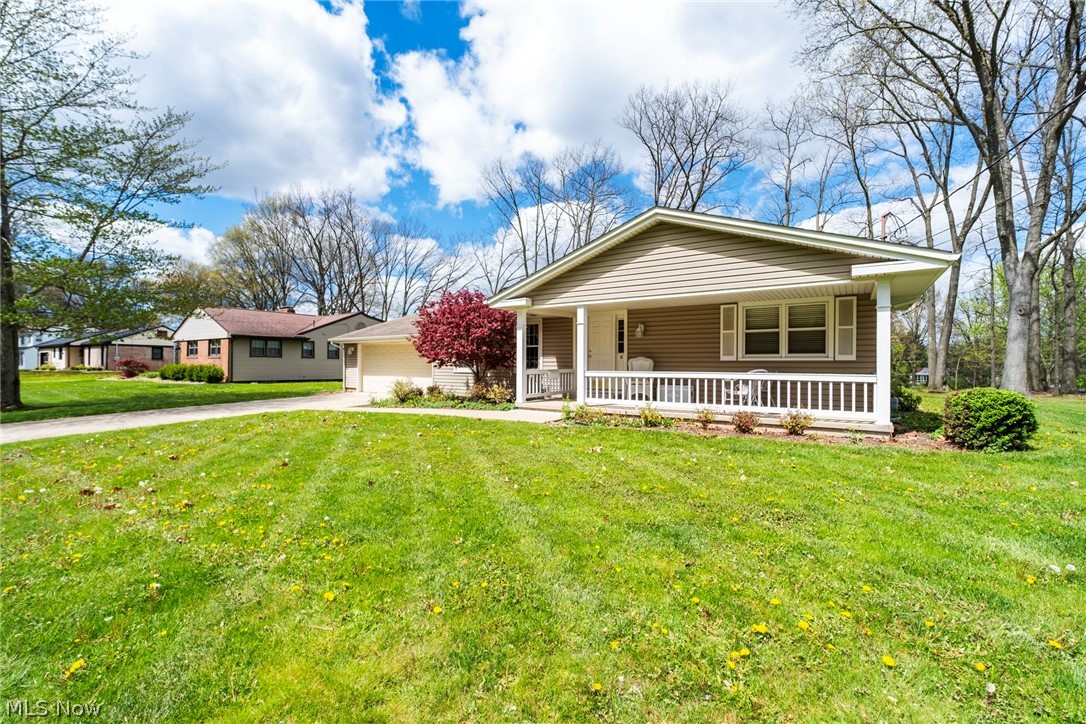 122 Garwood Drive Canfield OH 44406