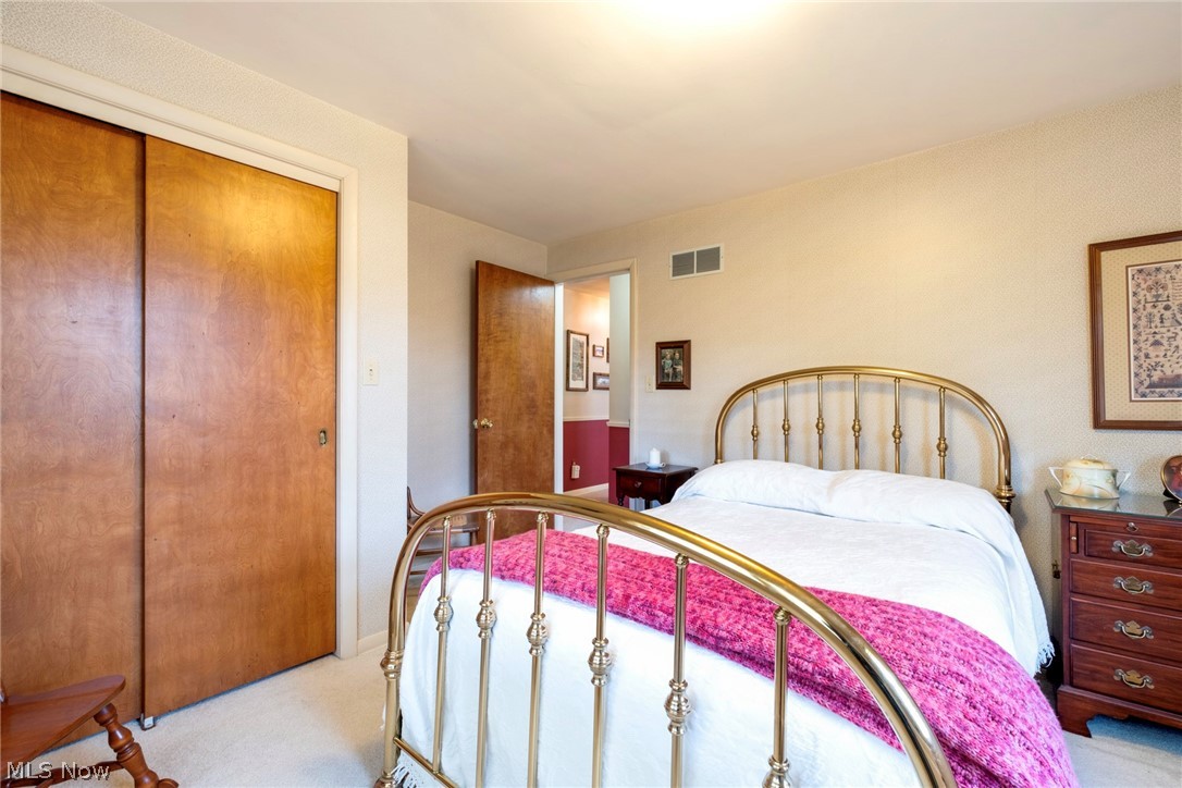 122 Garwood Drive Canfield OH 44406