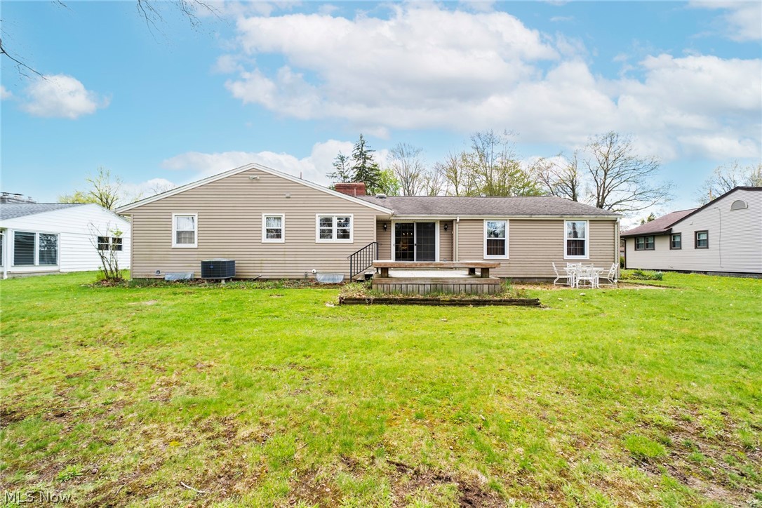 122 Garwood Drive Canfield OH 44406