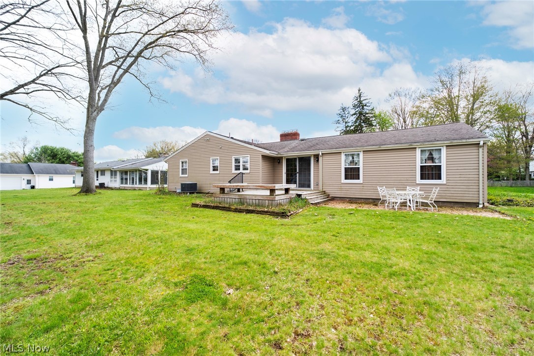 122 Garwood Drive Canfield OH 44406