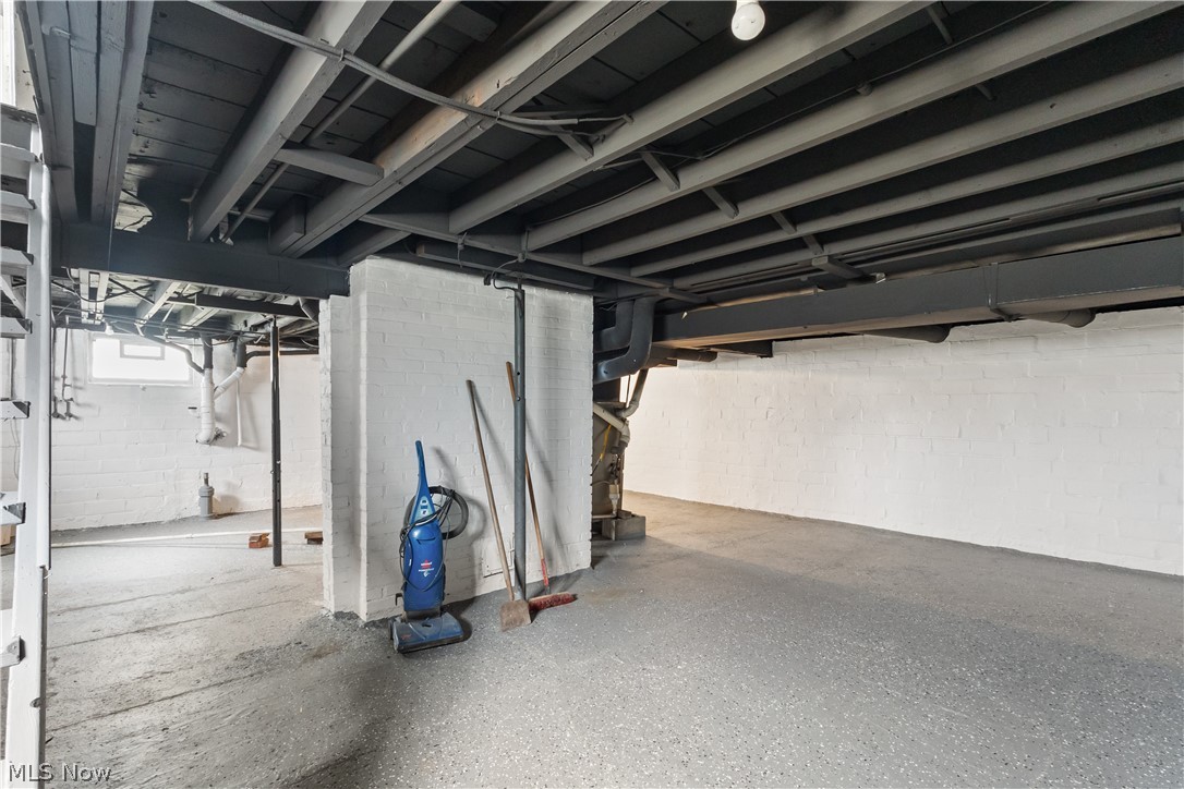 119 River Street Madison OH 44057