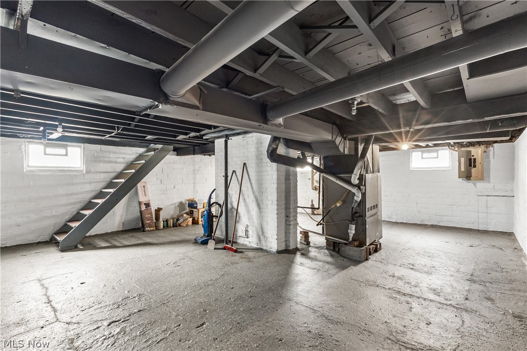 119 River Street Madison OH 44057