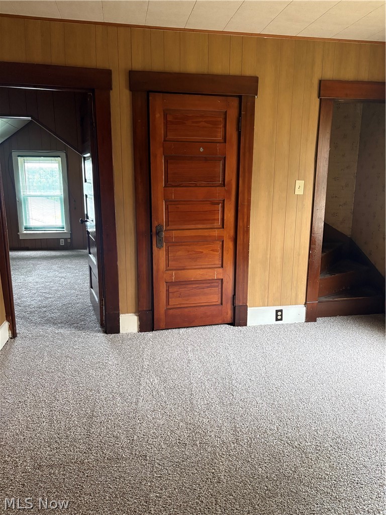 39 School Street Hubbard OH 44425
