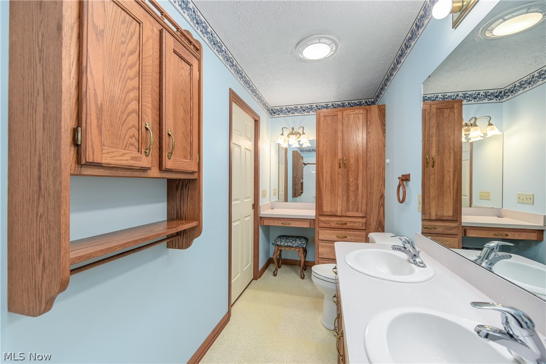1016 Woodland Chase Grafton OH 44044