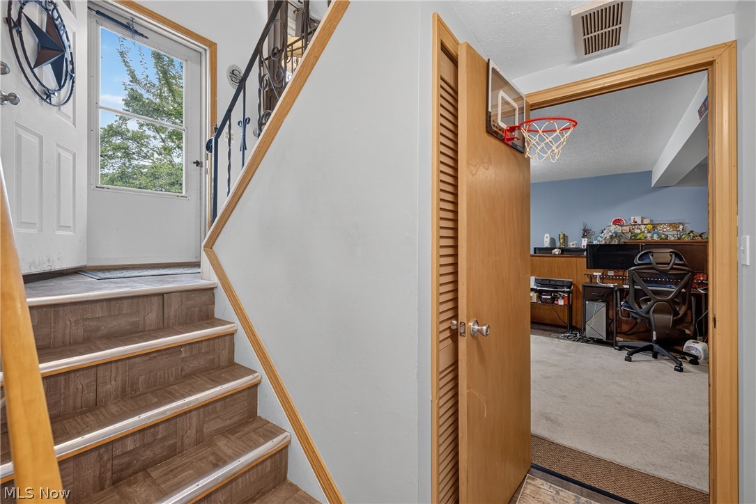 5415 Amherst Drive Parma OH 44129