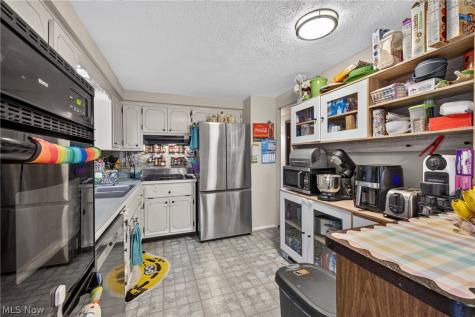 5415 Amherst Drive Parma OH 44129